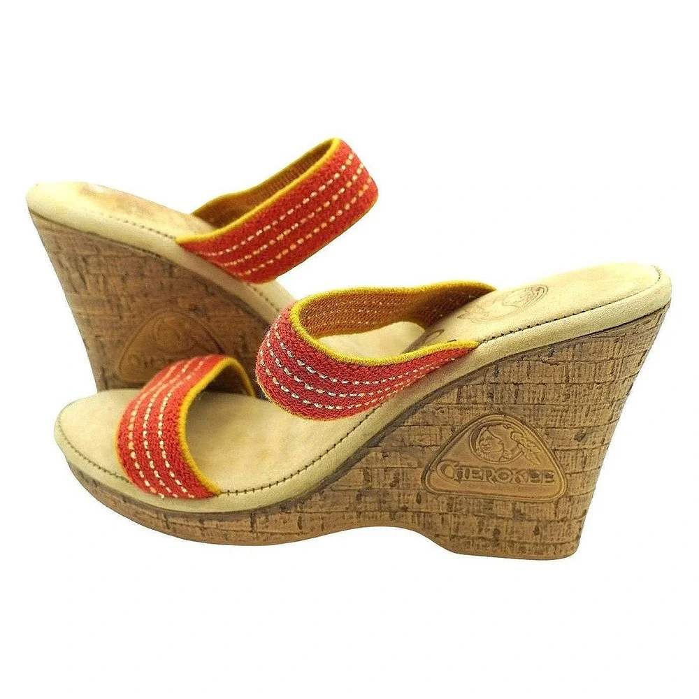 Boho Cherokee Wedge Sandals Womens 6 Red‎ Gold Metallic Stripes Vintage